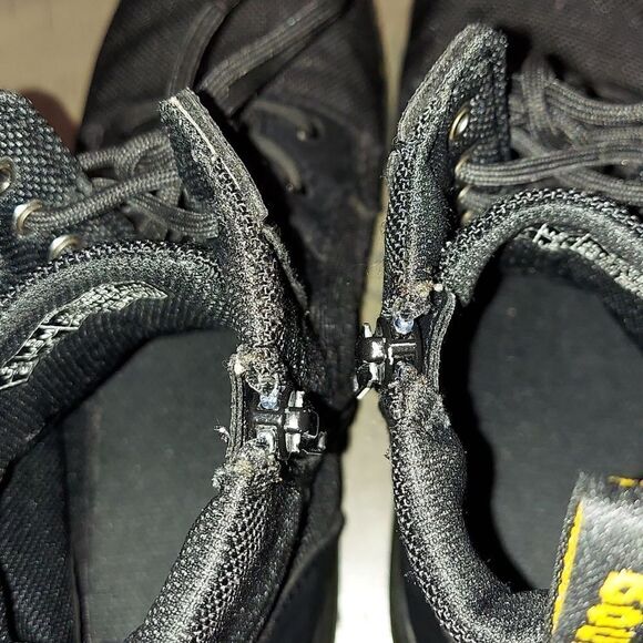 Dr. Martens Combs Y Black Boots Sz  5 - Picture 12 of 13